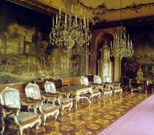 palacioschnbrunnsalndetapices.jpg