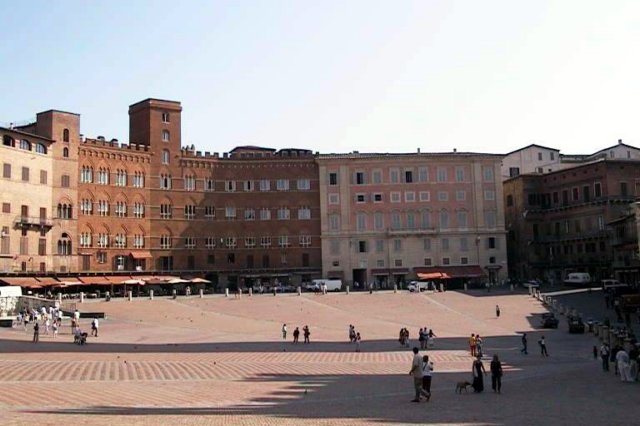 piazzailcampo.jpg