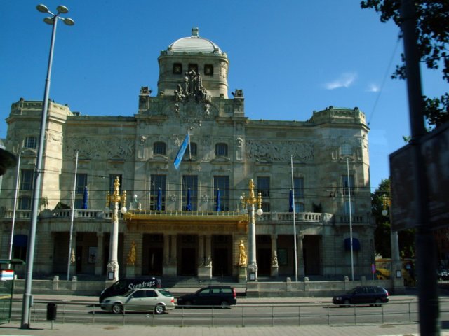 teatrodelaopera.jpg