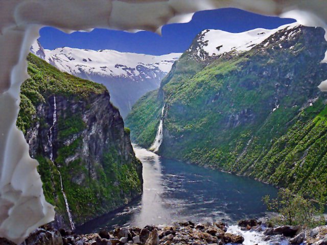 briksdalvistadelfiordodesdeelglaciar.jpg