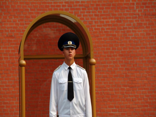 kremlinhaciendoguardia.jpg
