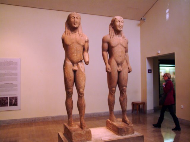 museokourosestatuasdelapocaarcaica.jpg