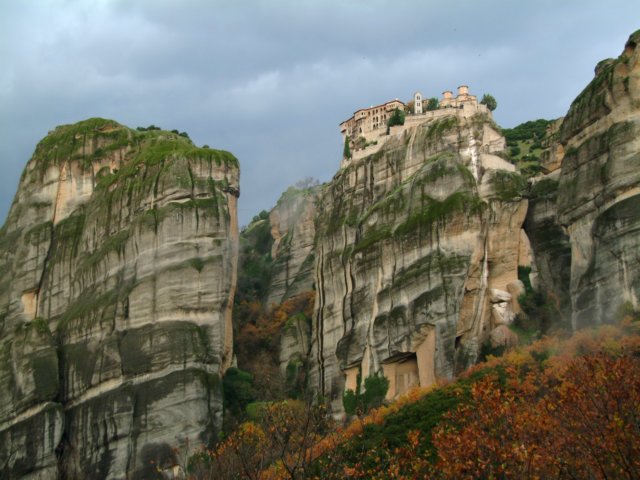 monasteriovarlaamentremontaas.jpg