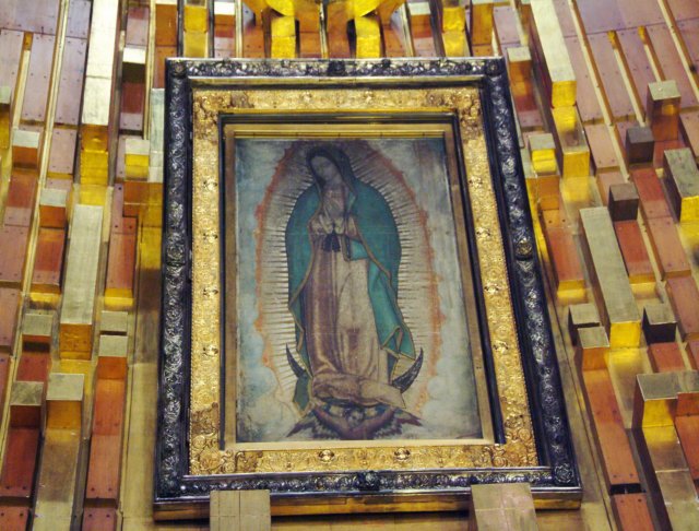 baslicadeguadalupentraseoradeguadalupe.jpg