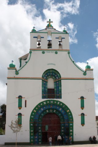 sanjuanchamulaiglesiadesanjuan.jpg