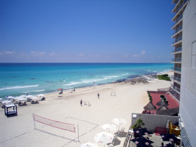 playadelcarmenzonahotelera.jpg