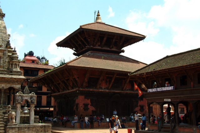 bhaktapurpagoda.jpg