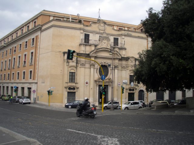 iglesiadelespirtusantofachada.jpg