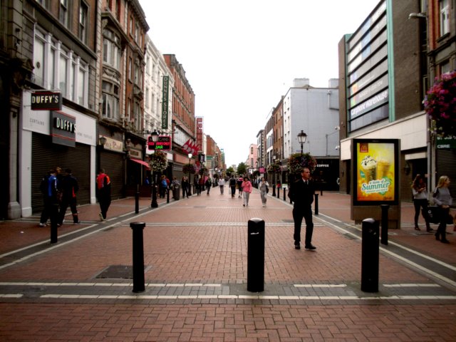 callepeatonaldehenrystreet.jpg