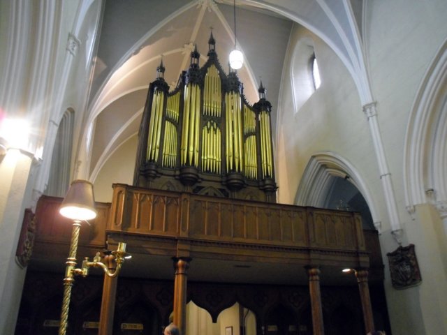 downpatrickcatedraldelasantsimatrinidadrgano.jpg