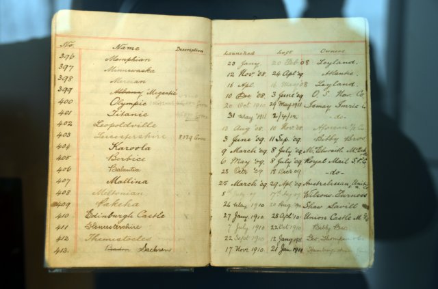 belfastmuseodeltitaniclibrodesalidasdesouthampton.jpg