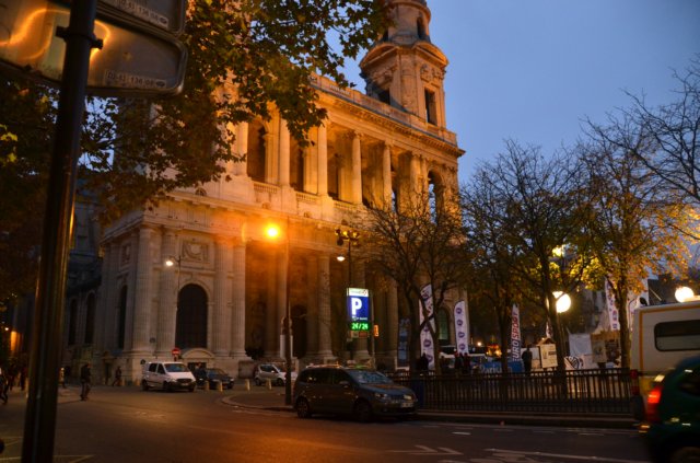 iglesiadesansulpiciofachadayplacesaintsulpice.jpg