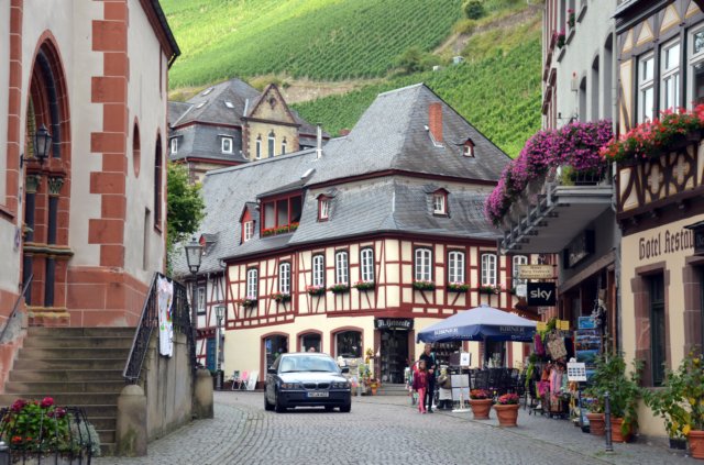 bacharachoberstraecalletpica.jpg