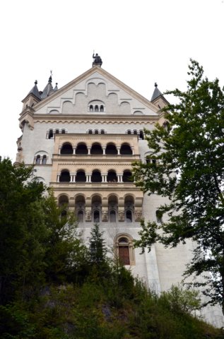 castilloneuschwansteinfachadaprincipal.jpg