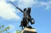 parqueignacioagramonteestatuaalheroe_small.jpg