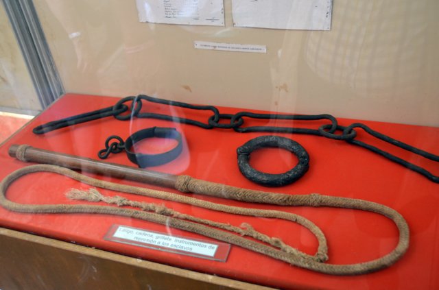 palaciocanteroinstrumentosdetorturaparalosesclavos.jpg
