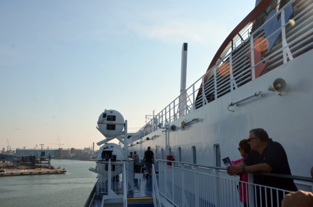 ferrytallinhelsinkilateraldelferry.jpg