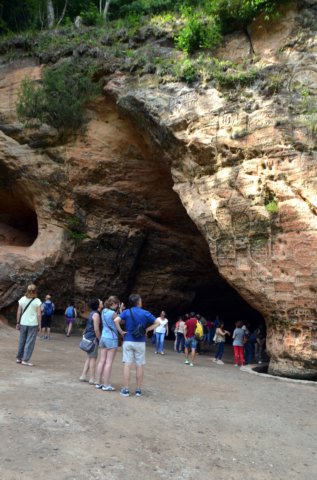 gruta.jpg